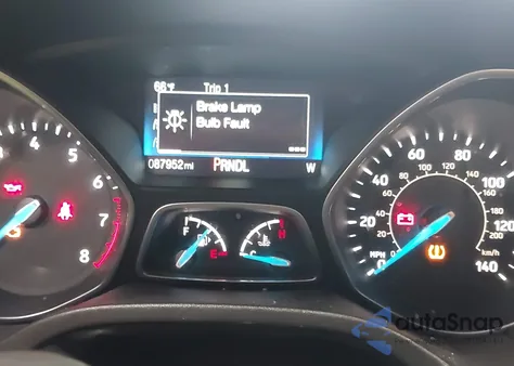 2017 Ford Focus Se z USA, uszkodzony, nr VIN 1FADP3F21HL303635